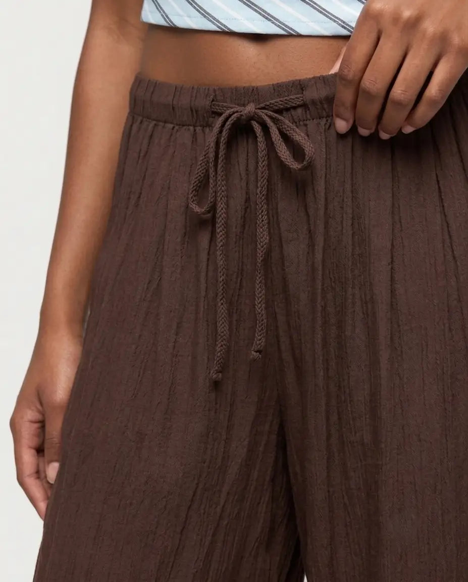 Beli Lastikli İnce Saten Pantolon