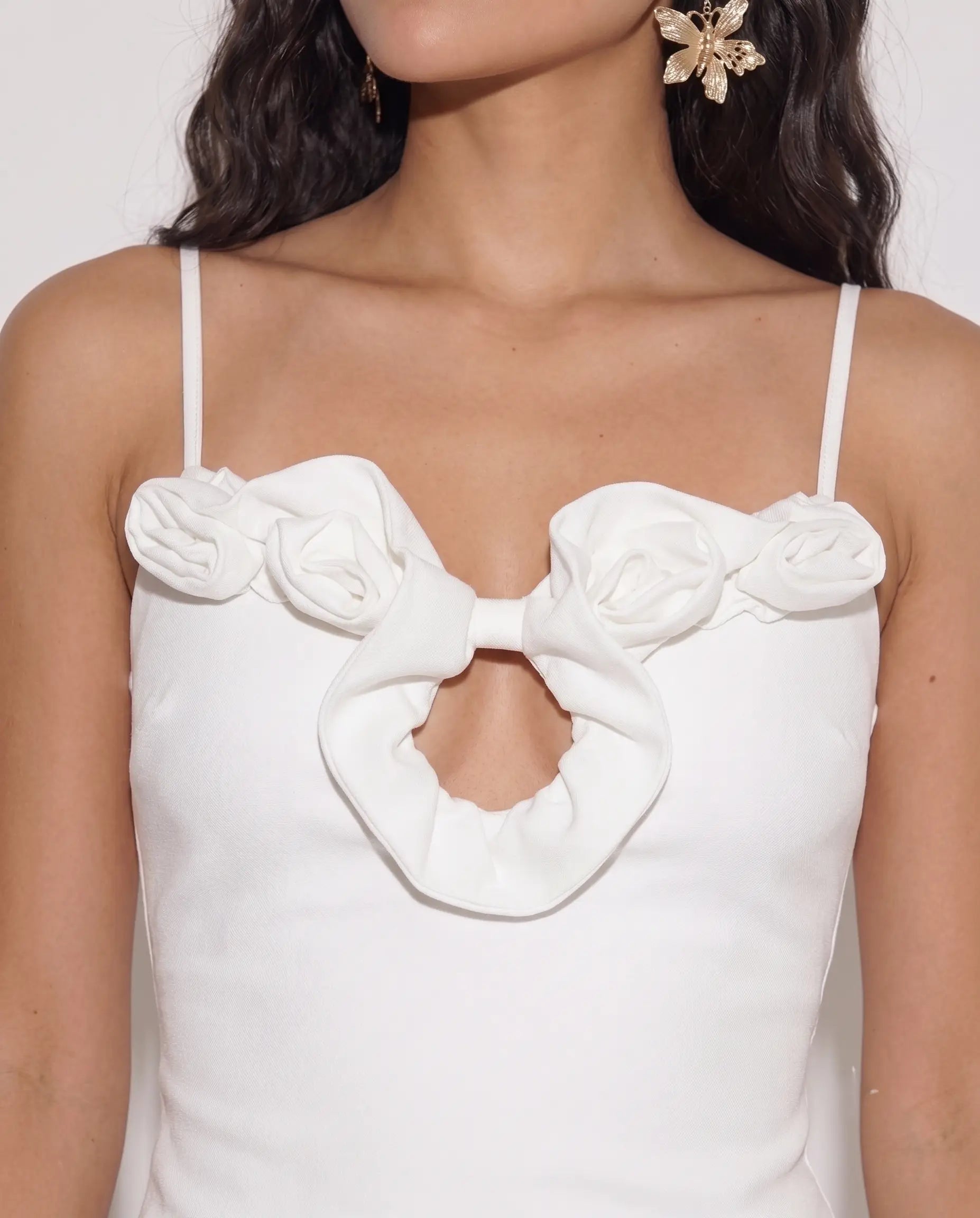 Bridal Beyaz Gül Detaylı Elbise
