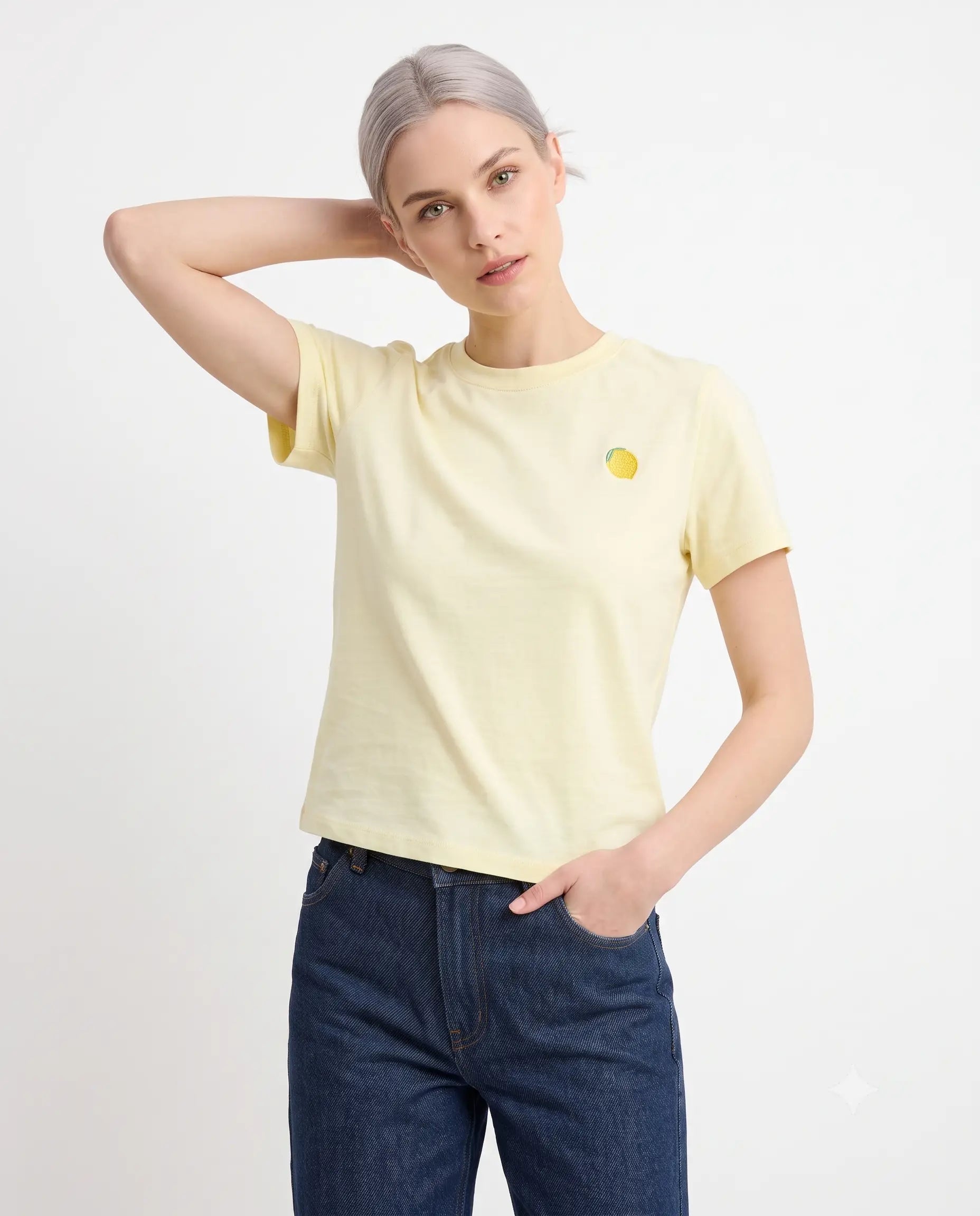 Regular/Normal Kalıp Kısa Kollu Nakışlı Tok % 100 Pamuk Örme T-shirt