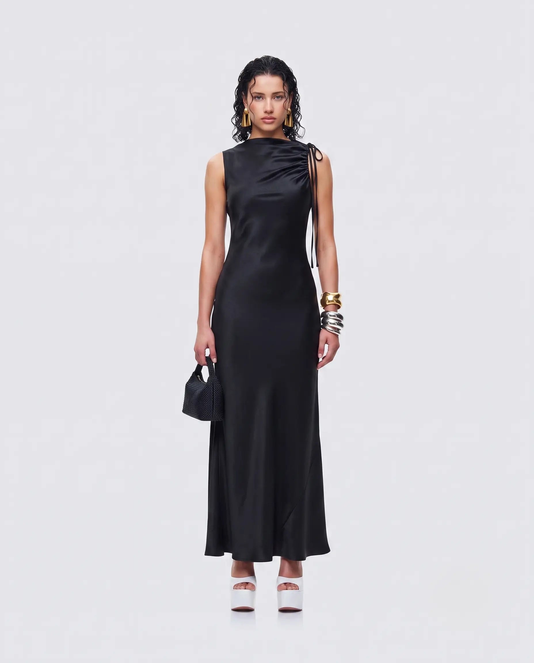 Siyah Saten Slip Maxi Abiye